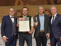 Brau2019  BEERStar Award 2019 überreicht von: links: Georg Rittmayer, Präsident der Privaten Brauereien Bayern e.V. rechts: Detlef Projahn, Präsident der Privaten Brauereien Deutschland e.v.  -- : Messe