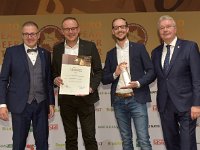 Brau2019  BEERStar Award 2019 überreicht von: links: Georg Rittmayer, Präsident der Privaten Brauereien Bayern e.V. rechts: Detlef Projahn, Präsident der Privaten Brauereien Deutschland e.v.  -- : Messe