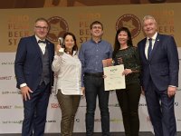 Brau2019  BEERStar Award 2019 überreicht von: links: Georg Rittmayer, Präsident der Privaten Brauereien Bayern e.V. rechts: Detlef Projahn, Präsident der Privaten Brauereien Deutschland e.v.  -- : Messe