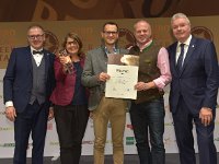 Brau2019  BEERStar Award 2019 überreicht von: links: Georg Rittmayer, Präsident der Privaten Brauereien Bayern e.V. rechts: Detlef Projahn, Präsident der Privaten Brauereien Deutschland e.v.  -- : Messe