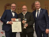 Brau2019  BEERStar Award 2019 überreicht von: links: Georg Rittmayer, Präsident der Privaten Brauereien Bayern e.V. rechts: Detlef Projahn, Präsident der Privaten Brauereien Deutschland e.v.  -- : Messe