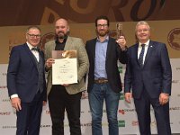 Brau2019  BEERStar Award 2019 überreicht von: links: Georg Rittmayer, Präsident der Privaten Brauereien Bayern e.V. rechts: Detlef Projahn, Präsident der Privaten Brauereien Deutschland e.v.  -- : Messe