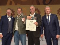 Brau2019  BEERStar Award 2019 überreicht von: links: Georg Rittmayer, Präsident der Privaten Brauereien Bayern e.V. rechts: Detlef Projahn, Präsident der Privaten Brauereien Deutschland e.v.  -- : Messe